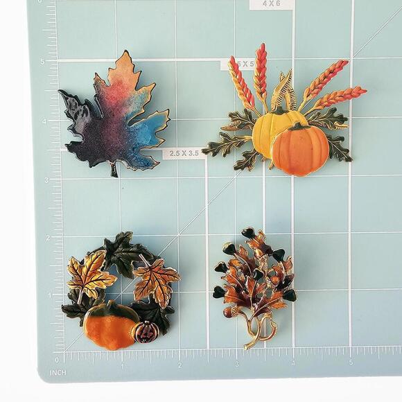 Vintage Autumn Harvest Themed Brooch Set - Picture 8 of 9